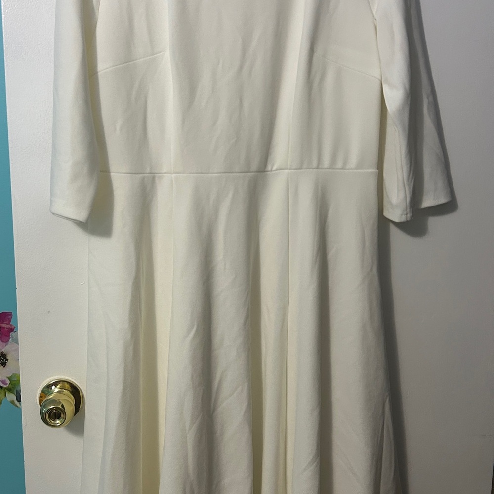 ✂️✂️Ivory Asymmetrical Dress - Picture 6 of 7